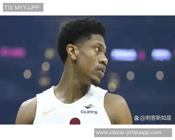 亨特表现出色第三节独得11分全场15投7中贡献19分三分球命中率高达375